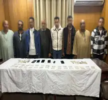 القبض على 8 أشخاص لتجميعهم بطاقات شخصية وتقديم رشاوى انتخابية بطما