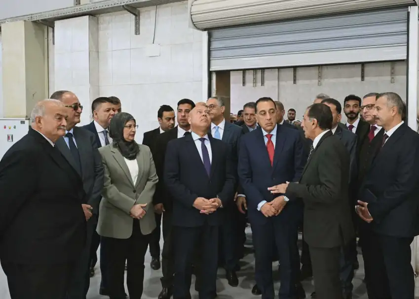 بـ50 مليون جنيه استثمارات.. مدبولي يتفقد مشروع رفع كفاءة وتأهيل مركز تكنولوجيا دباغة الجلود بمدينة الروبيكي