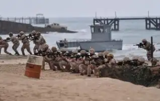 وزير الدفاع الكويتي: العمل الدفاعي الخليجي يمثل سدا منيعا لمواجهة المخاطر في المنطقة
