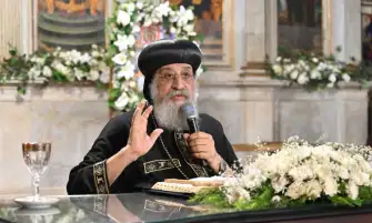 البابا تواضروس الثاني يعلن توقف اجتماع الأربعاء حتى الصوم الكبير ويشيد بدار الكتاب المقدس