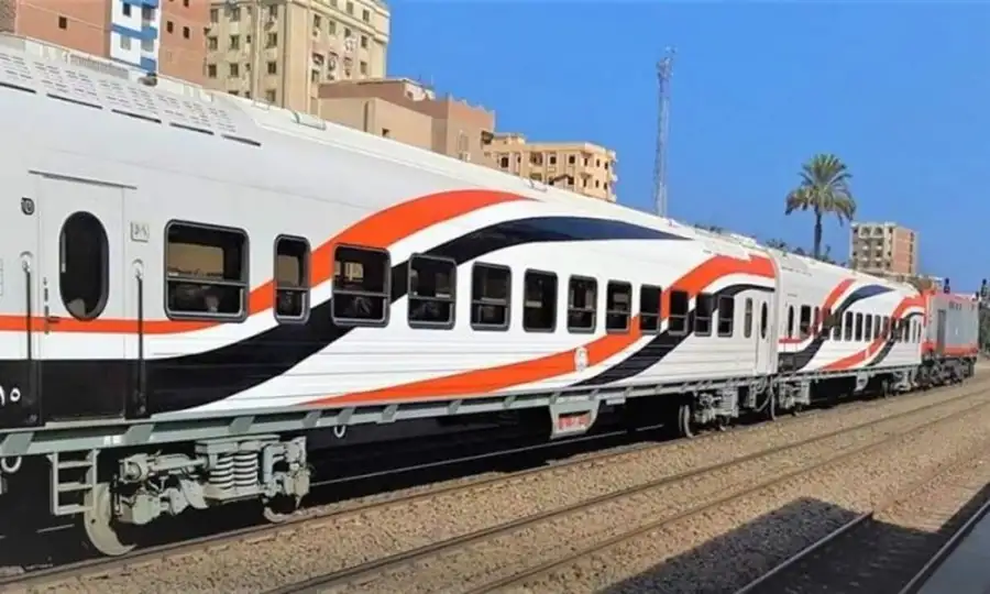 «سكك حديد مصر» تنفي إنقاذ طفل لقطار ركاب بالحامول