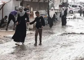 أمطار غزيرة وسيول تضرب الضفة الغربية وتخلّف أضرارا مادية