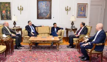 وزير الخارجية: سياستنا قائمة على إعلاء الحلول السياسية والدبلوماسية وخفض التصعيد