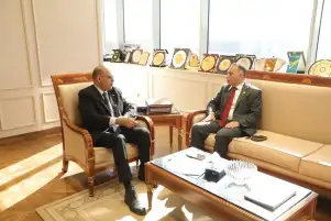 الطائفة الإنجيلية تبحث مع وزير العمل توحيد إجازات الأعياد للمسيحيين ومراعاة مواعيد الامتحانات