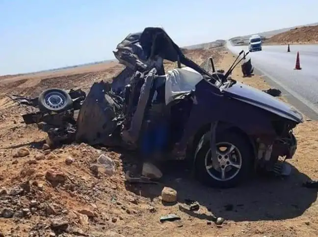 نجاة شقيق إيمان العاصي وصديقه بعد اصطدام تريلا بسيارته في الشيخ زايد