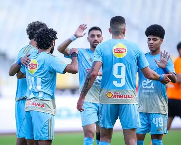 بـ«هاتريك» الشحات وهدف جراديشار.. الأهلي يحقق فوزا تاريخيا ضد فاركو