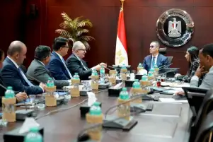 عاجل...وزير الاستثمار يبحث مع وفد شركتي إيفولف وستونيكس خطط التوسع في السوق المصري