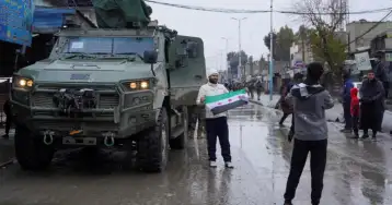 قسد: الفصائل المدعومة من الحكومة تواصل هجومها ضد قواتنا