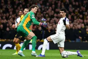 توتنهام ينعش آماله في دوري أبطال أوروبا بالفوز أمام دورتموند