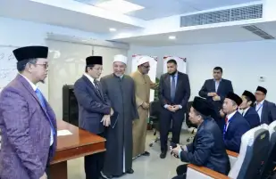أكاديمية الأزهر العالمية تستقبل وزير الشؤون الدينية الإندونيسي لتعزيز التعاون في تأهيل الأئمة والدعاة