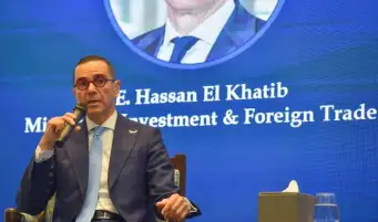وزير الاستثمار يشارك بجلسة نقاشية للجمعية المصرية البريطانية.. ويؤكد: نحو 20% من تجارة مصر مع الاتحاد الأوروبي