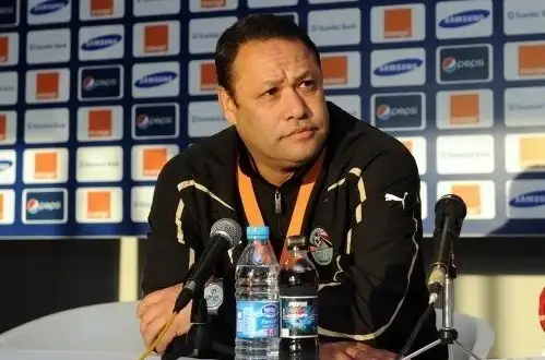 ضياء السيد: الأهلي يحتاج إبراهيم عادل.. وإمام عاشور أخطأ ولا يحق له ما فعله