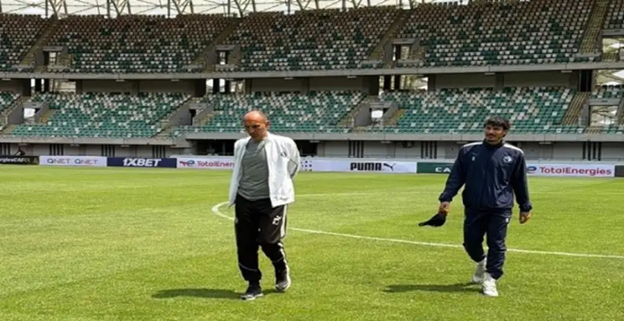 عاجل...مدرب بيراميدز يتفقد أرضية ملعب مباراة ريفرز يونايتد