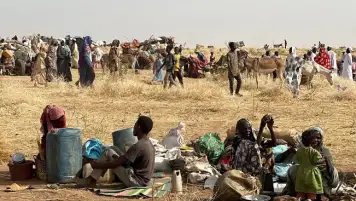 مصر تدين الهجمات على قوافل المساعدات الإنسانية والمنشآت الطبية والنازحين في السودان