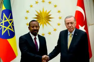 رئيس وزراء إثيوبيا يستقبل أردوغان بمراسم رسمية