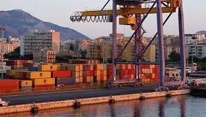 ارتفاع الصادرات الإيطالية إلى الولايات المتحدة بأكثر من 7%