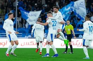الهلال يتعثر مجددا في الدوري السعودي بالتعادل أمام التعاون
