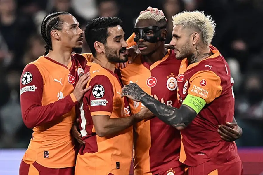 الشغب يحرم جالاتا سراي من جماهيره أمام ليفربول