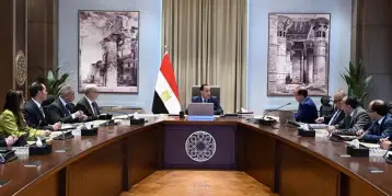 رئيس الوزراء يستعرض التقديرات الأولية لمشروع موازنة العام المالي 2026-2027