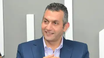 النائب عمرو الشلمة: مصر تدفع بقوة نحو وقف التصعيد العسكري وفتح مسارات التفاوض في المنطقة