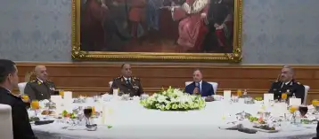 وزيرا الدفاع والداخلية يشهدان حفل إفطار بمناسبة شهر رمضان الكريم