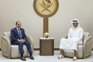 السيسي يؤكد الدعم الكامل للإمارات وقطر والرفض القاطع للاعتداءات على أمن دول الخليج