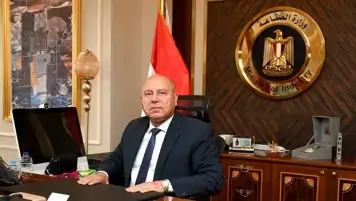 كامل الوزير: لما السولار يزيد 4 أضعاف والمرتبات 3 أضعاف مش عايزين نزود ثمن التذكرة؟