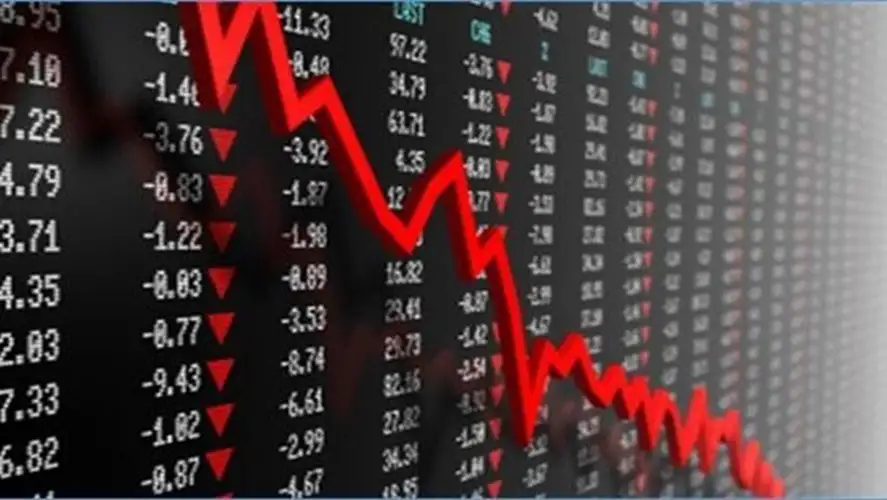 البورصة المصرية تهوي وسط ضغوط على أسهم الأسمدة بعد زيادة أسعار الغاز