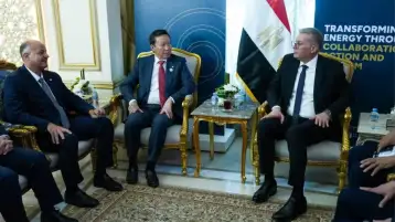وزير البترول يبحث خطط شركة بي بي الإنجليزية للتوسع في مصر