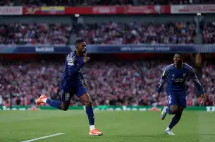 سان جيرمان يستعد لليفربول بثلاثية محلية