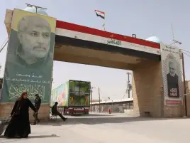 العراق يغلق معبر الشلامجة الحدودي الجنوبي مع إيران بعد غارات جوية