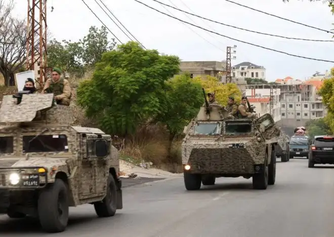 الجيش اللبناني يعلن إخلاء جسر حيوي في منطقة صور بعد تهديد إسرائيلي بقصفه