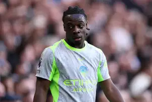 دوكو: سباق لقب الدوري الإنجليزي ما زال في متناول مانشستر سيتي