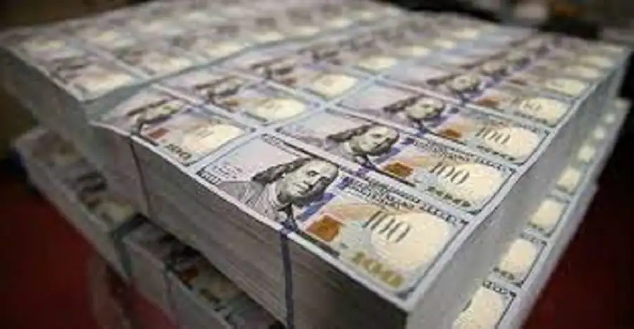 15 أبريل 2026.. الدولار يواصل الهبوط ويتراجع 38 قرشا أمام الجنيه في البنوك بمنتصف التعاملات