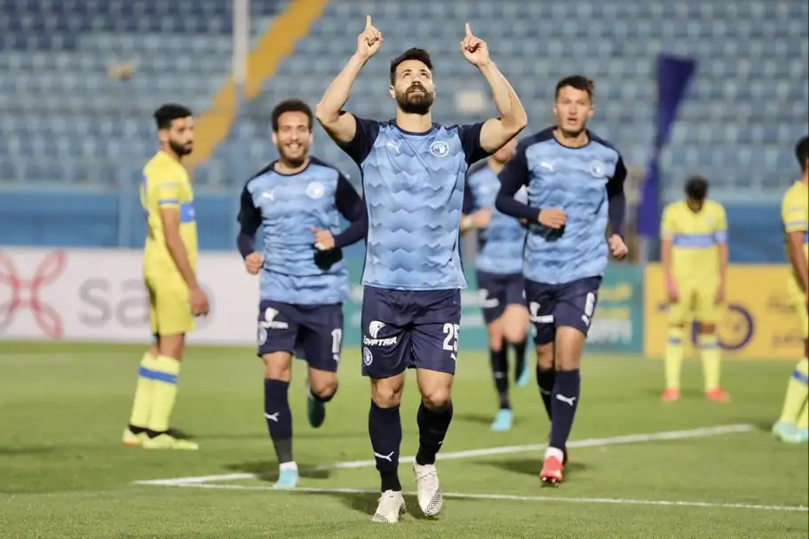 رابطة الأندية تعلن إيقاف ثنائي بيراميدز ولاعب الزمالك