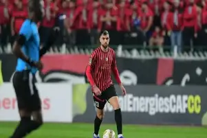 مدافع اتحاد العاصمة يكشف بميزة الزمالك قبل نهائي الكونفدرالية