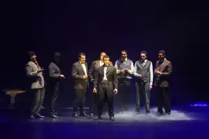 الصور الأولى لعرض «فرايداي» على مسرح مدينة الإنتاج الإعلامي