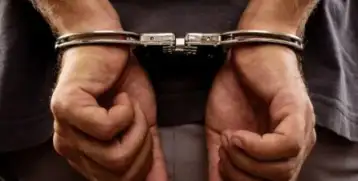 ضبط سائق لاتهامه بدهس شخصين والتسبب في وفاة أحدهما بالهرم