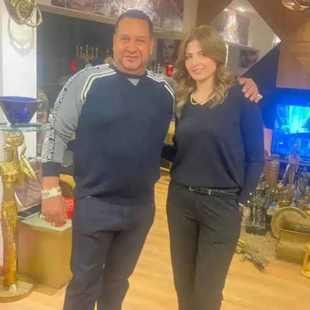 إخلاء سبيل المذيعة جولي أمين في واقعة محاولة نقل ملكية سيارات صبري نخنوخ
