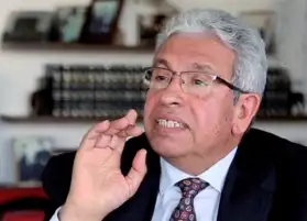 عبدالمنعم سعيد: حماس تحاول إبقاء خيط رفيع مع مصر.. وتسليم السلاح للسلطة الوطنية الفلسطينية كان يبدو أكثر منطقية
