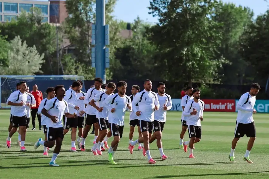 منتخب مصر يتدرب بملعب جونزاجا استعدادًا لمباراة نيوزيلندا