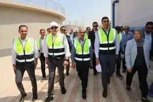 وزير الصناعة خلال زيارته لبني سويف: حريصون على توفير بنية تحتية متطورة ومناخ استثماري جاذب