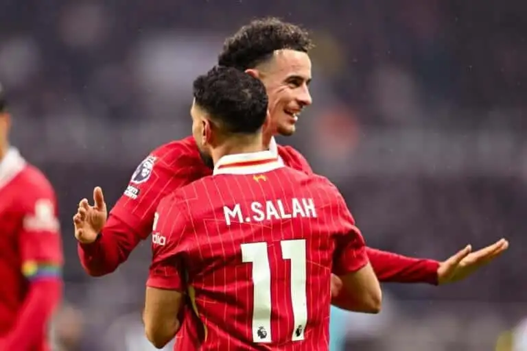 ليفربول يرفض عرضًا جديدًا من إنتر ميلان لضم كورتيس جونز