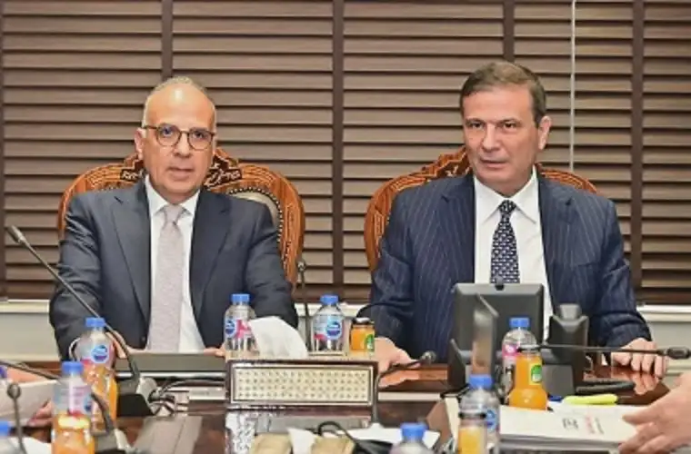 عاجل...وزيرا الزراعة والري يبحثان مع وفد صيني فرص الاستثمار في مجالات المياه والزراعة والتنمية