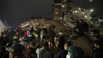 ارتفاع حصيلة ضحايا زلزال فنزويلا إلى 2295 قتيلا
