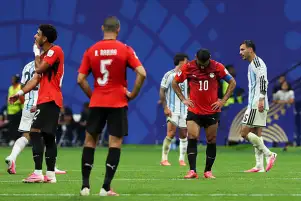 دروجبا ينتقد التحكيم: مصر كانت الأحق بالفوز على الأرجنتين