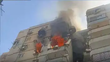 محرقة العمرانية.. النيران تجبر أمًا وبناتها على قفزة الموت من الطابق السابع وتفحم شقيقين تحت الركام