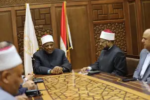 اللجنة العليا للمصالحات بالأزهر تعقد اجتماعها الدوري لمتابعة جهود إنهاء النزاعات وتعزيز السلم المجتمعي