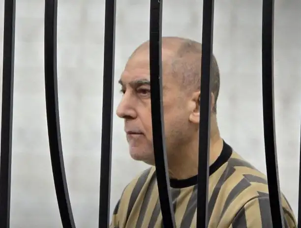 الجنائية السورية تحدد الثلاثاء المقبل موعدا للحكم على ابن خالة بشار الأسد