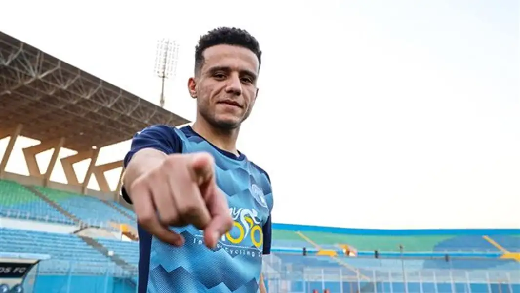 مصطفى فتحي يعود للمشاركة مع بيراميدز بعد غياب طويل بسبب الإصابة